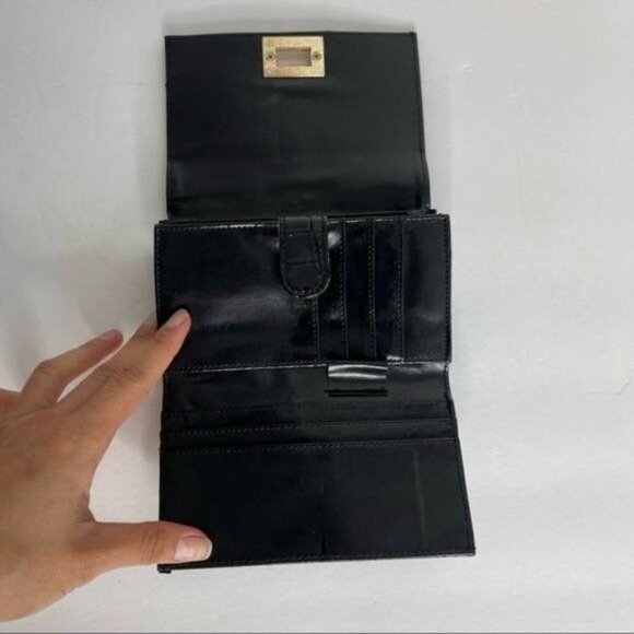 Forever 21 Black Wallet with Coin Pouch and Card Slots - Picture 5 of 6